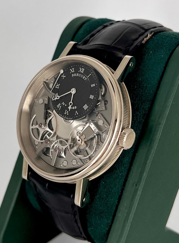 Tradition 7057 40 mm Handaufzug 18 kt Weißgold Skelett, Box und Papiere, Zustand 99 %