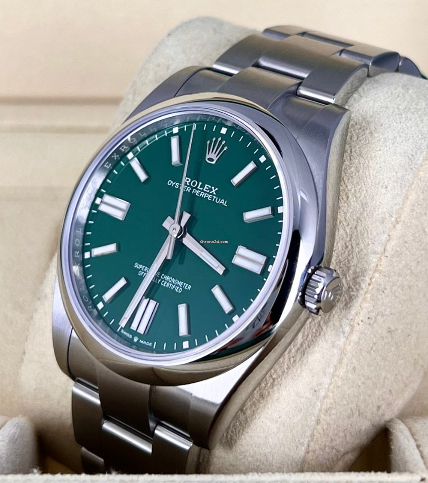 Oyster Perpetual 41 grünes Zifferblatt, neu