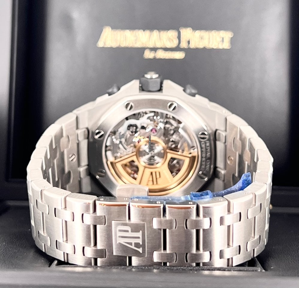 Royal Oak Offshore Chronograph Titan Grau