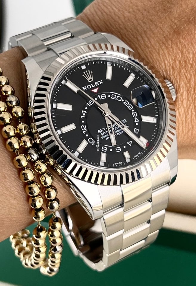 Sky-Dweller 42 mit Jahreskalender, 18K Weißgoldlünette, Komplettset