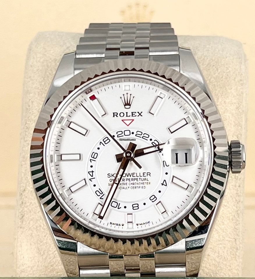 Sky-Dweller 42 mit Jahreskalender, neu, 2024, Komplettset