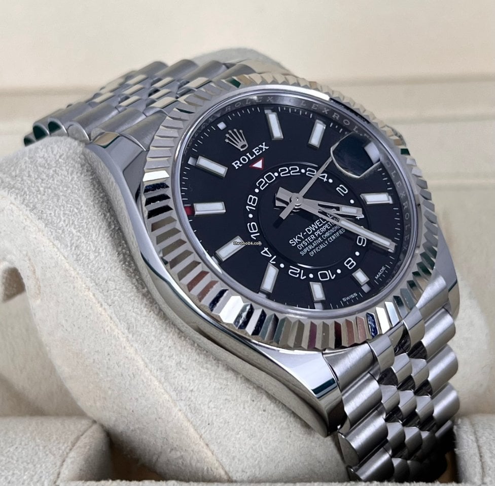 Sky-Dweller 42 schwarzes Zifferblatt, Jubilee-Armband 2026  Neu