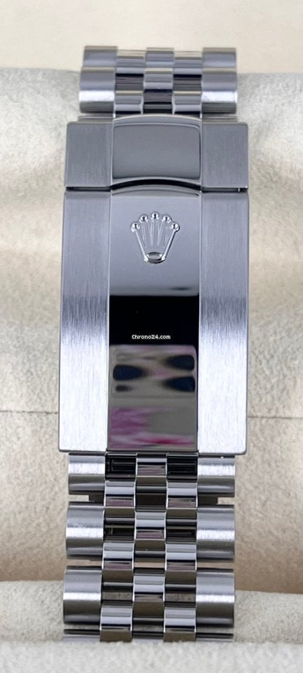 Sky-Dweller 42 schwarzes Zifferblatt, Jubilee-Armband 2026  Neu