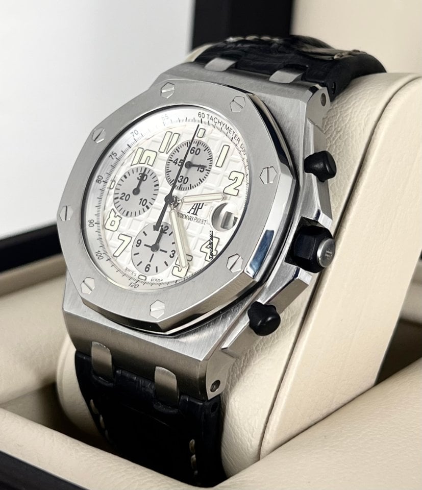Royal Oak Offshore Chronograph Safari Full Set in wunderschönem Zustand