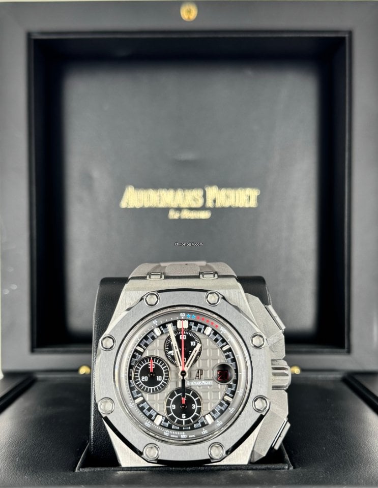 Royal Oak Offshore Chronograph Michael Schumacher mit Archivpapieren