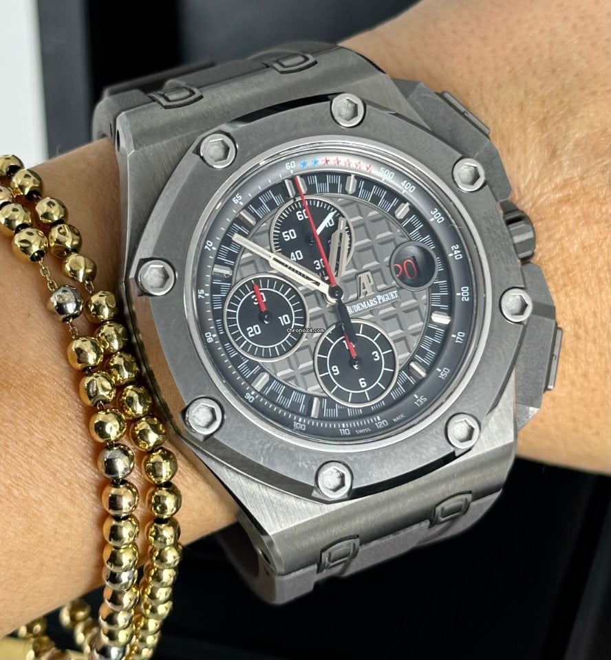 Royal Oak Offshore Chronograph Michael Schumacher mit Archivpapieren