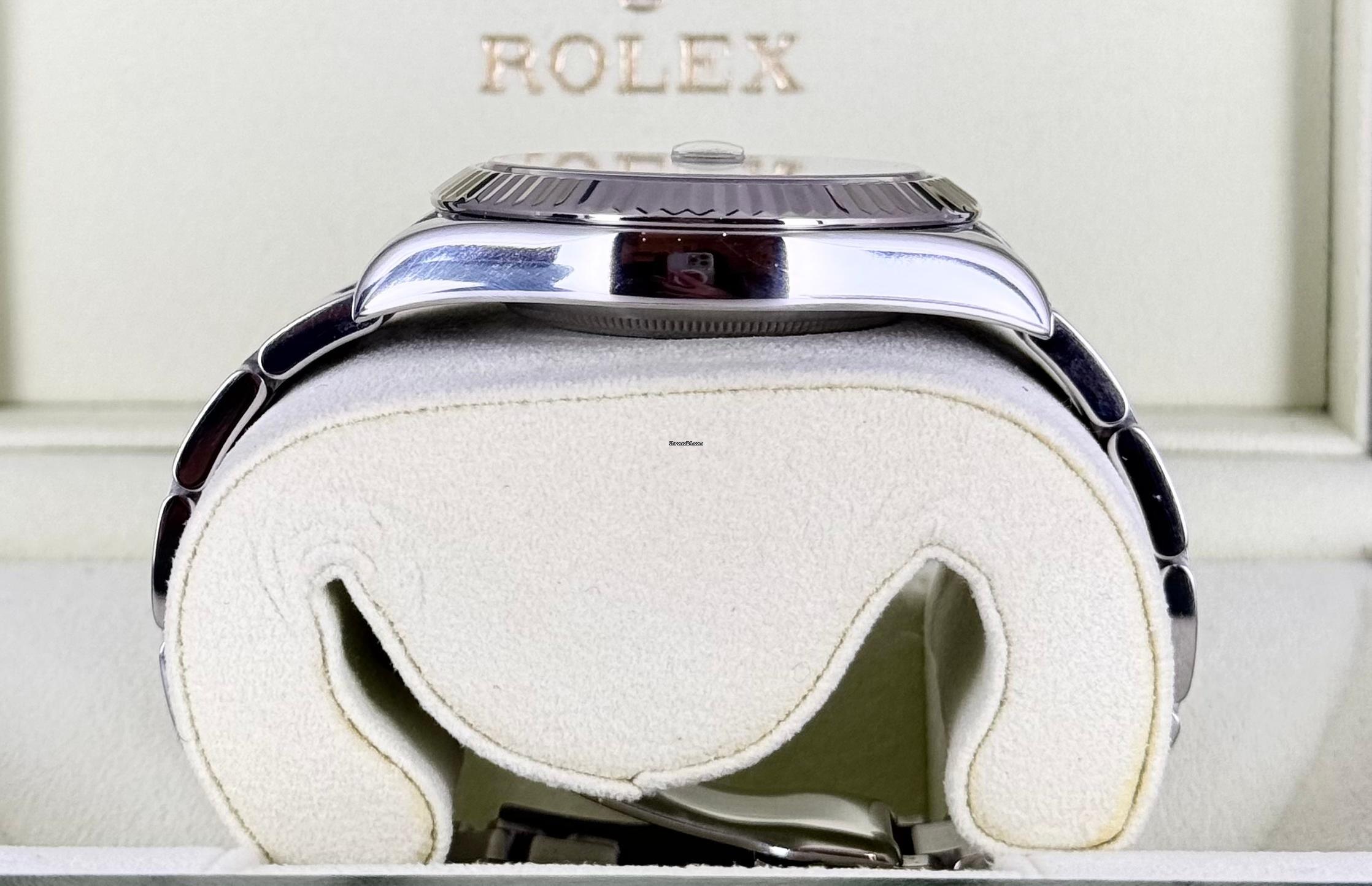 Rolex Datejust II arabisches silbernes Zifferblatt, Box & Papiere, Weißgoldlünette