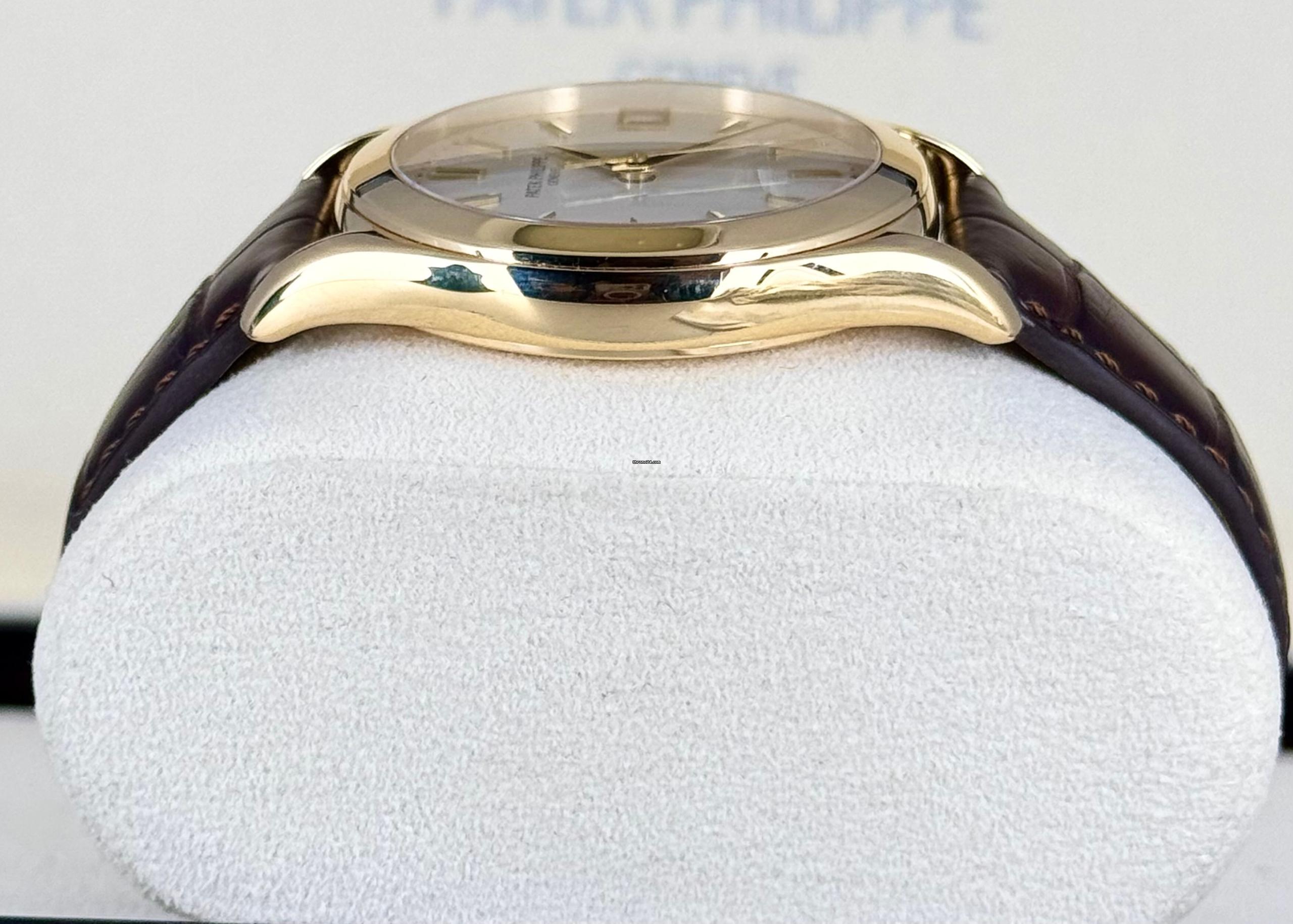 Patek Philippe 5107J 2007 wie neu Full Set