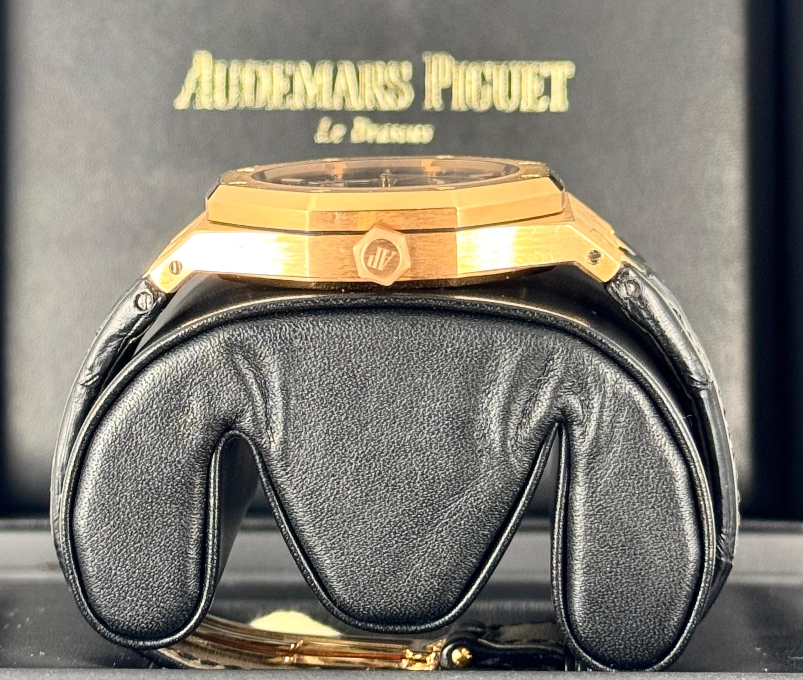 Audemars Piguet Royal Oak Dual Time 39 mm Roségold 18K