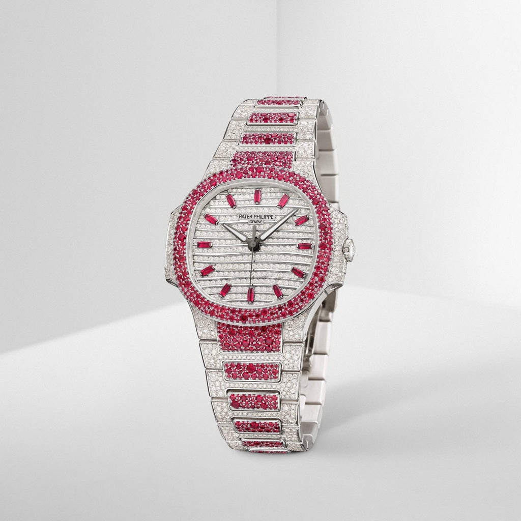 Nautilus Haute Joaillerie mit roten Edelsteinen und vollständigem Diamantbesatz