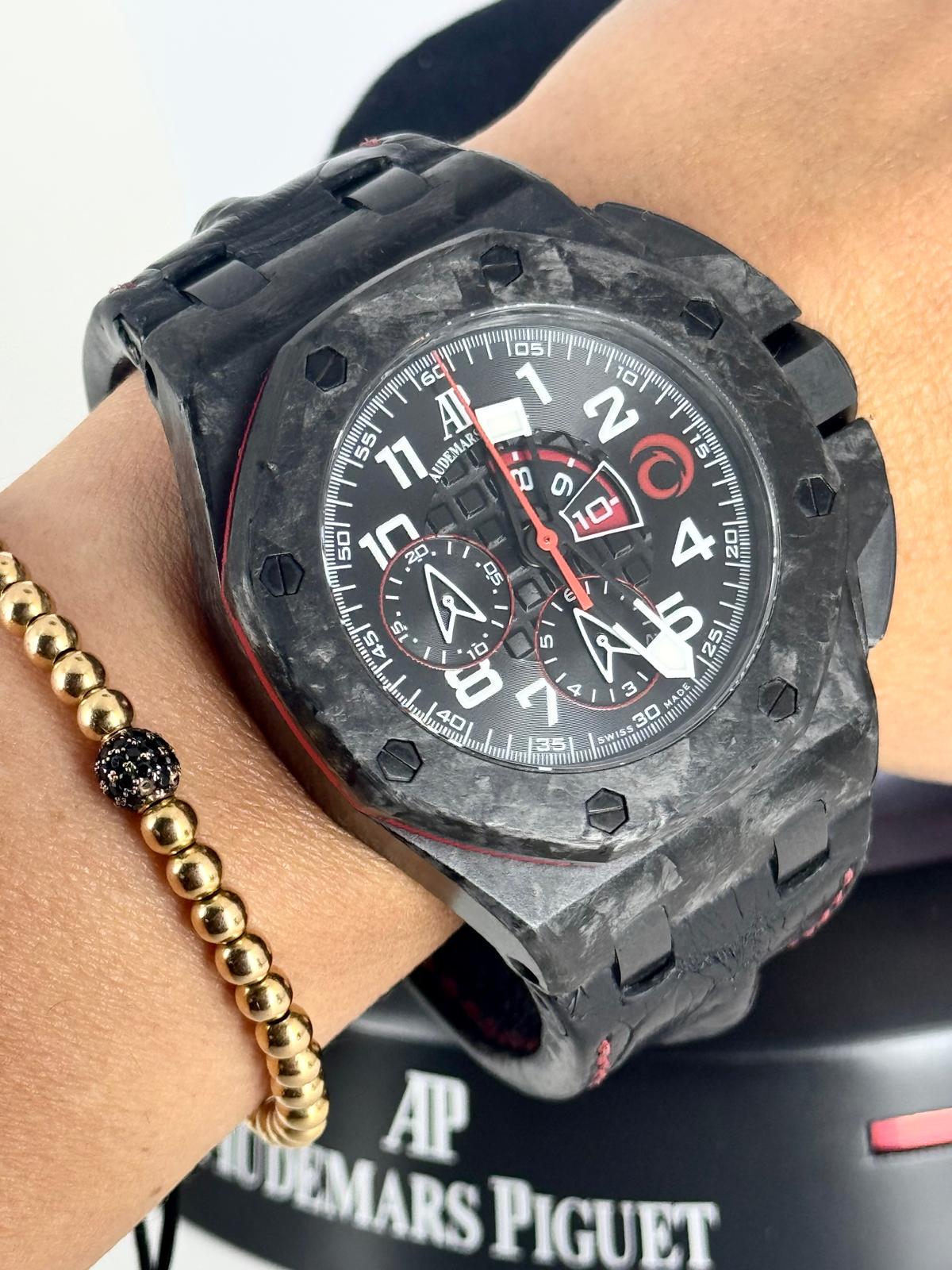 Royal Oak Offshore Chronograph Team Alinghi mit Box und Archivpapieren