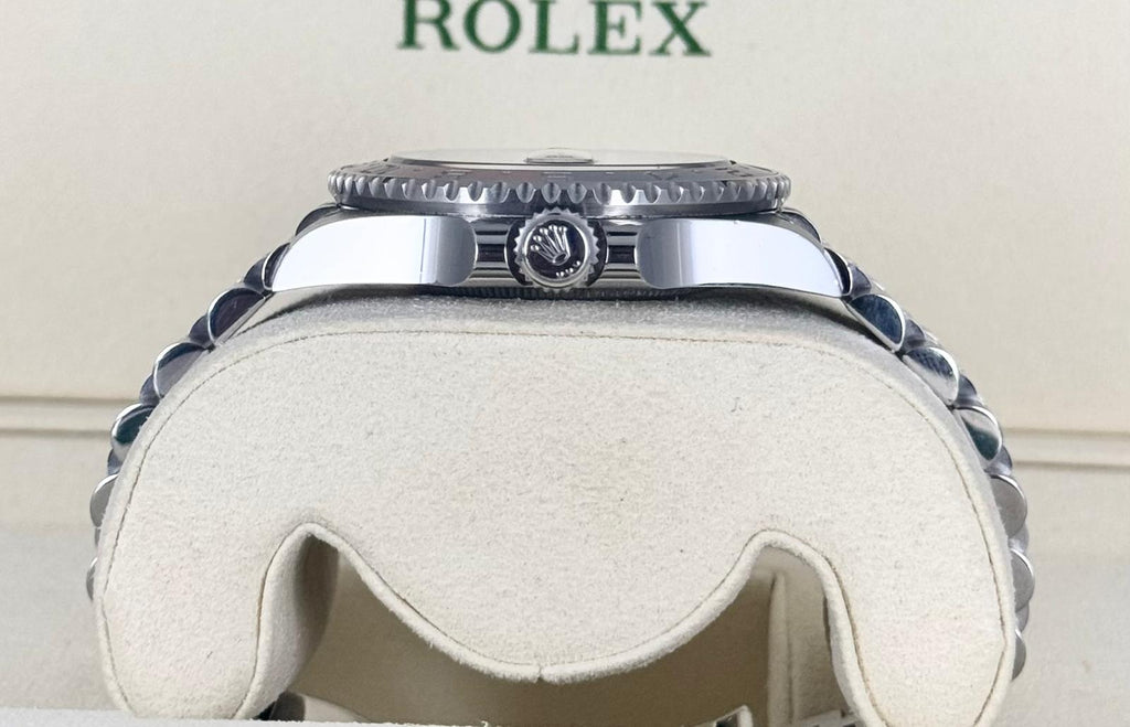 Rolex GMT-Master II Bruce Wayne 2025 Komplettset NEU