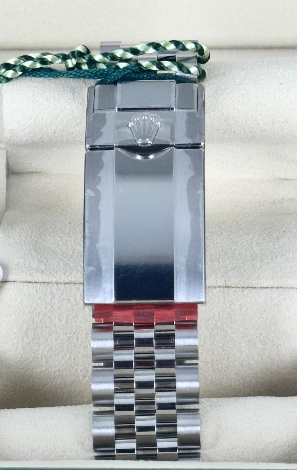 Rolex GMT-Master II Pepsi 2025 Vollständig mit Schutzfolien NEU 2025