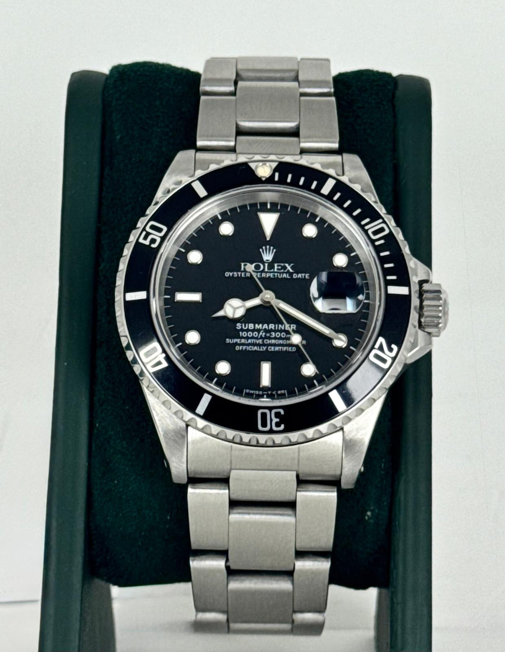 Rolex Submariner Date Only Uhr, Seriennummer T