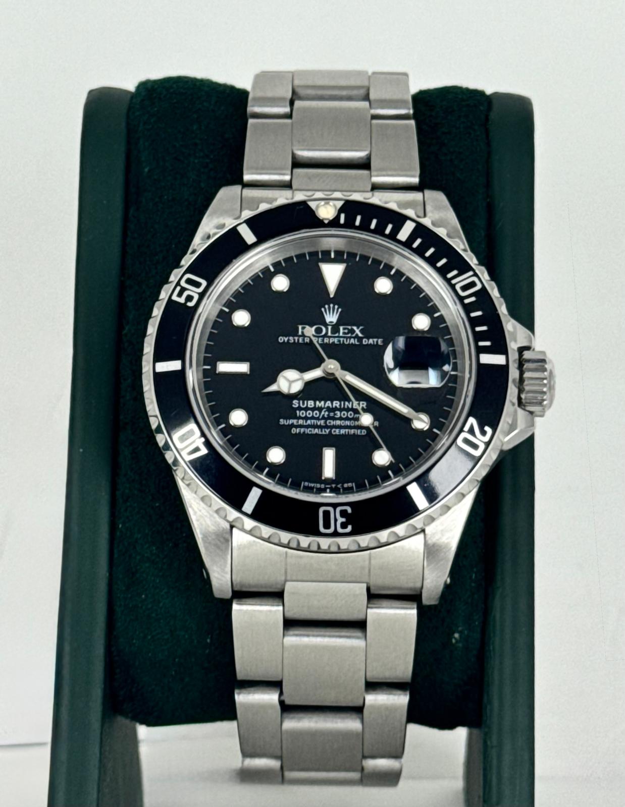 Rolex Submariner Date Only Uhr, Seriennummer T