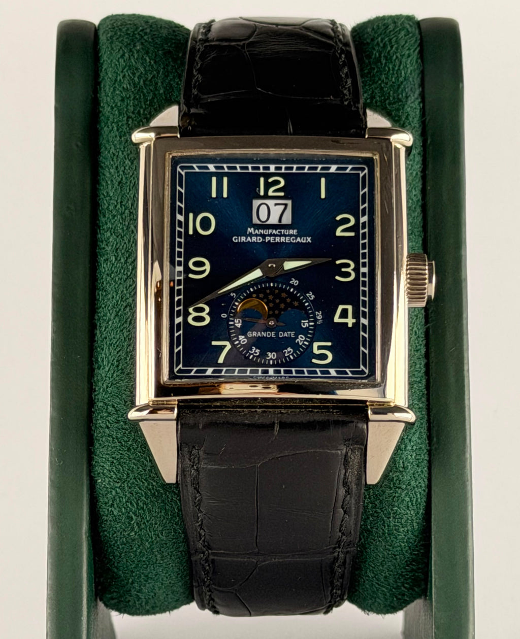 Girard Perregaux Vintage 1945 Uhr und Papiere, 18 Karat Weißgold