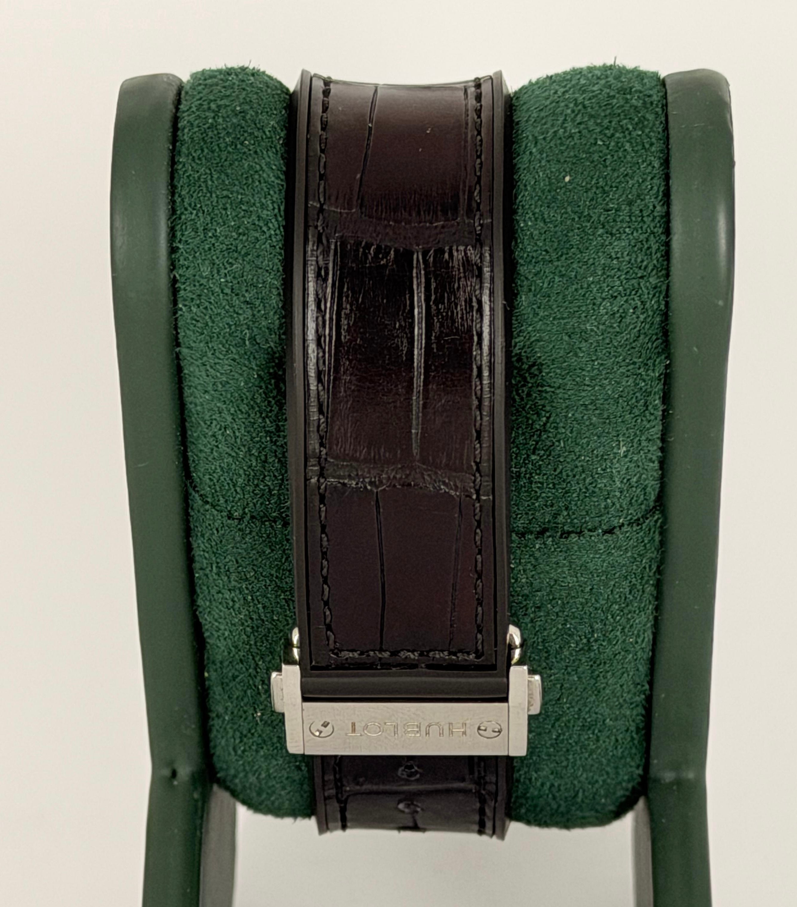 Hublot Classic Fusion Werksdiamanten, 99 % neuwertiger Zustand