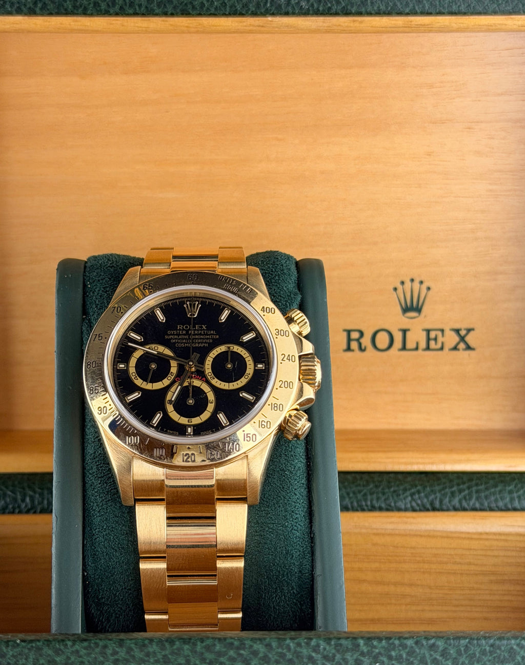 Rolex Daytona mit Box & Servicekarte 18K GOLD SUPER MINT OHNE STRETCH