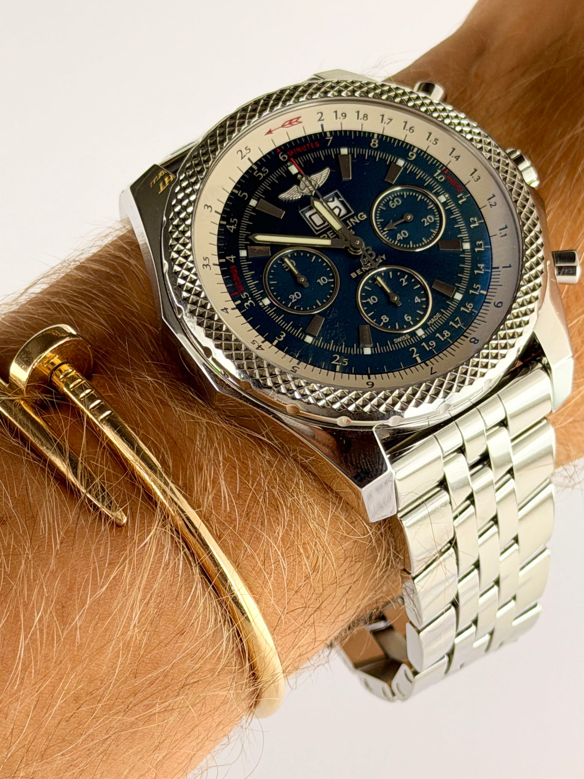 Breitling Bentley 6.75, A3364, blaues Zifferblatt, neuwertiger Zustand, nur mit Papieren