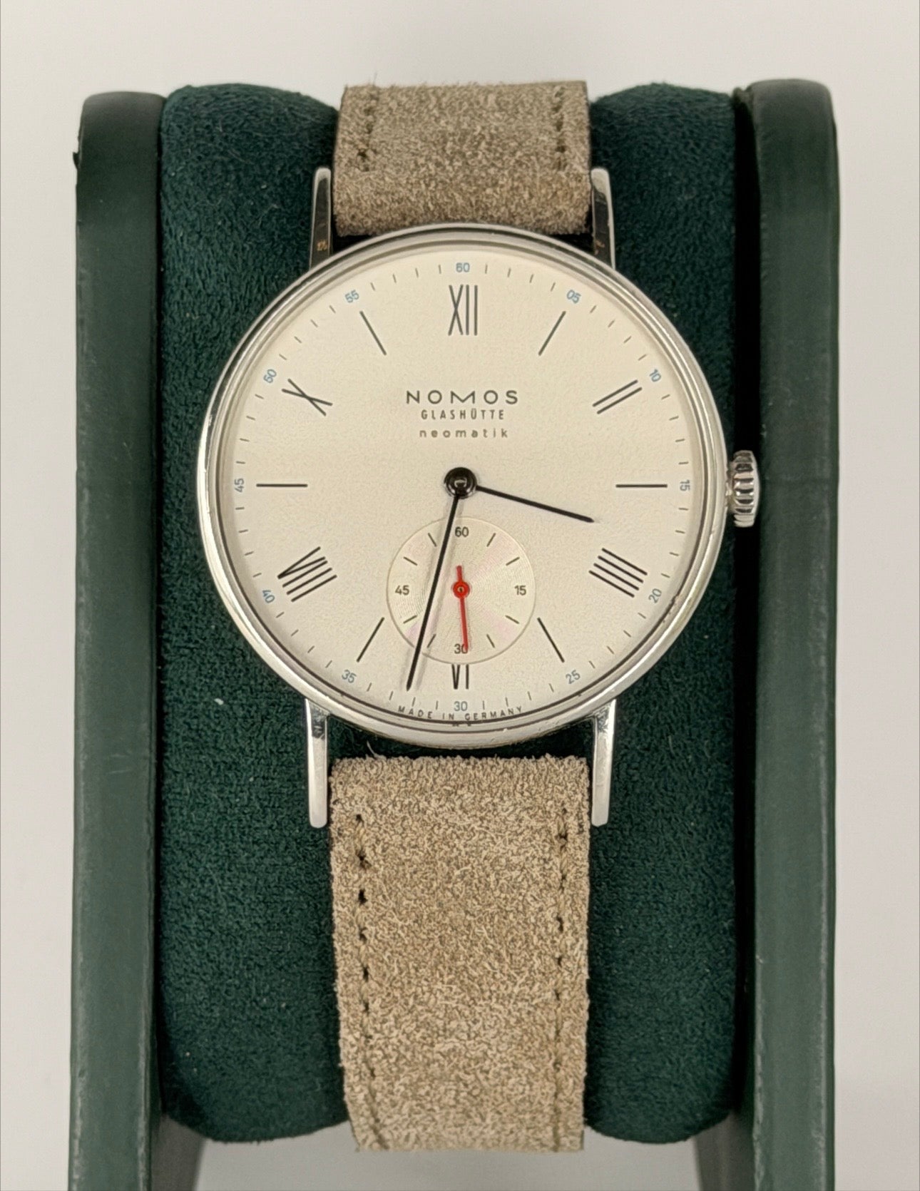 NOMOS Ludwig Neomatik 282
