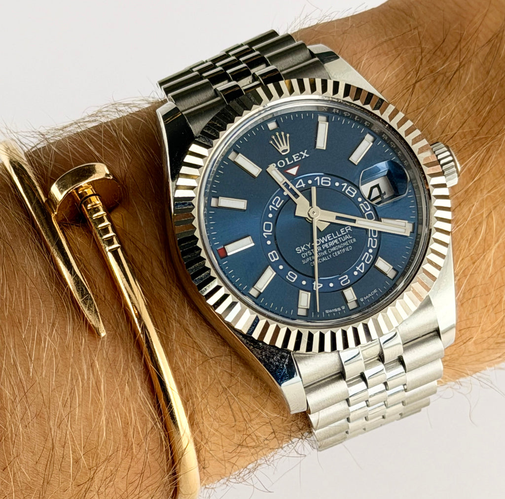 Rolex Sky-Dweller, blaues Zifferblatt, Jubilee-Armband, 12/2024, wie neu