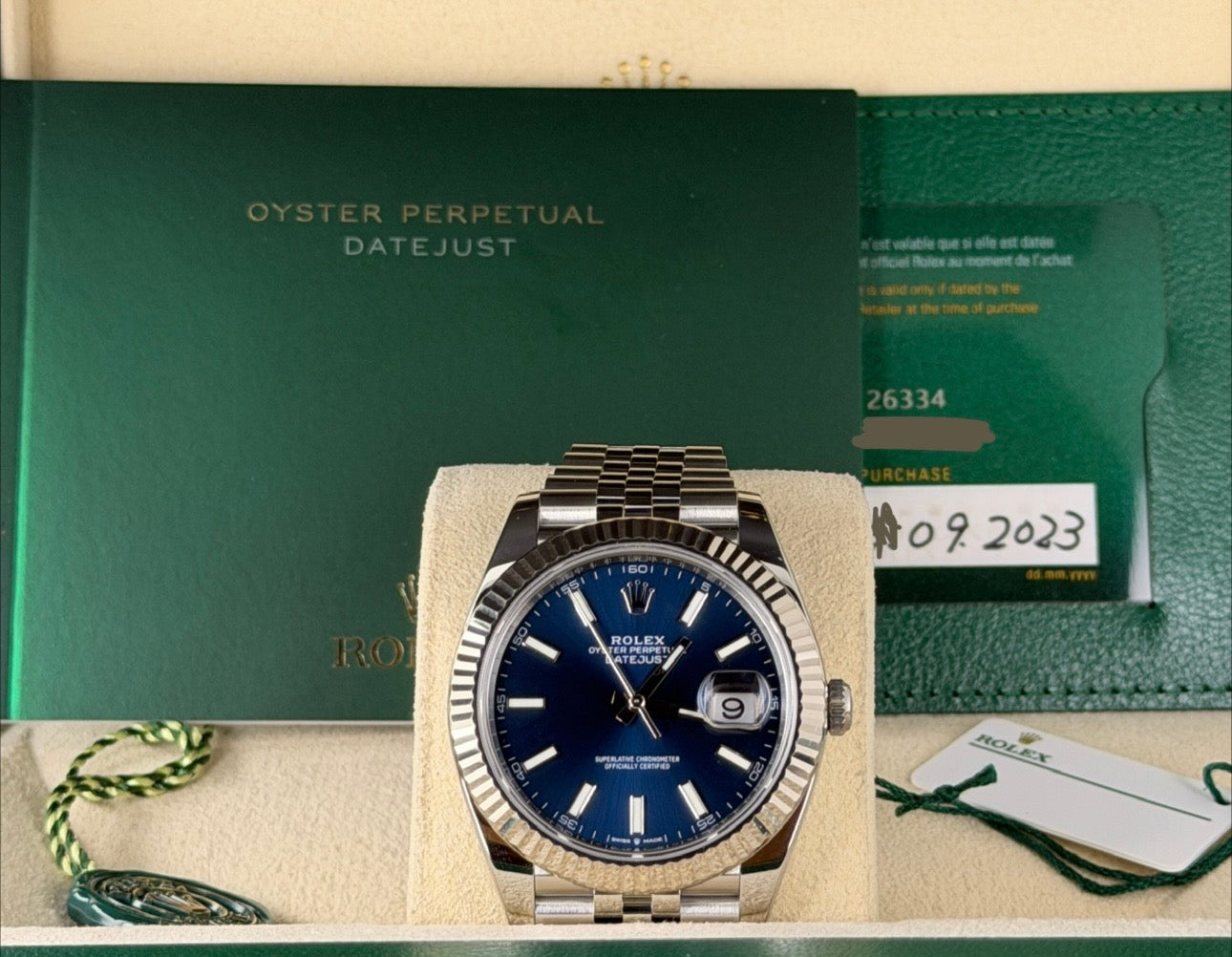 Rolex Datejust 41 Box und Papieren Wie Neu Zustand Blau Stick Zifferblat 18k