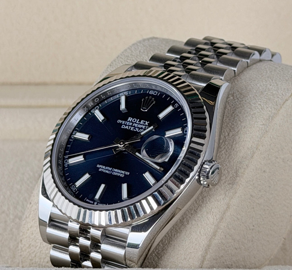 Rolex Datejust 41 Box und Papieren Wie Neu Zustand Blau Stick Zifferblat 18k