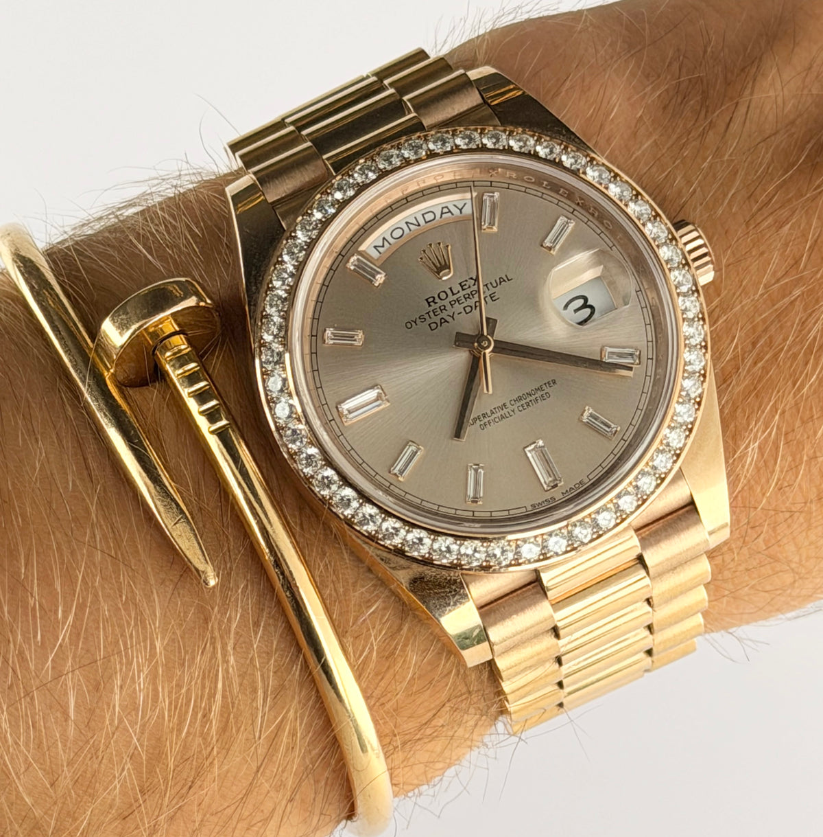 Rolex Day-Date 40 RBR, originales Zifferblatt, originale Lünette, Box & Papiere, unpoliert, 2018