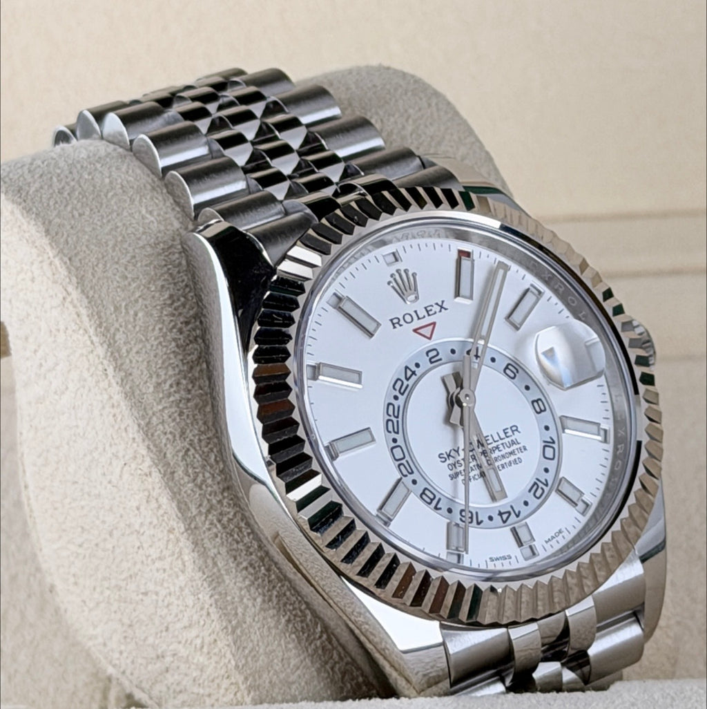 Rolex Sky-Dweller Jubille 2022 Wie Neu Zustand Box und Papieren