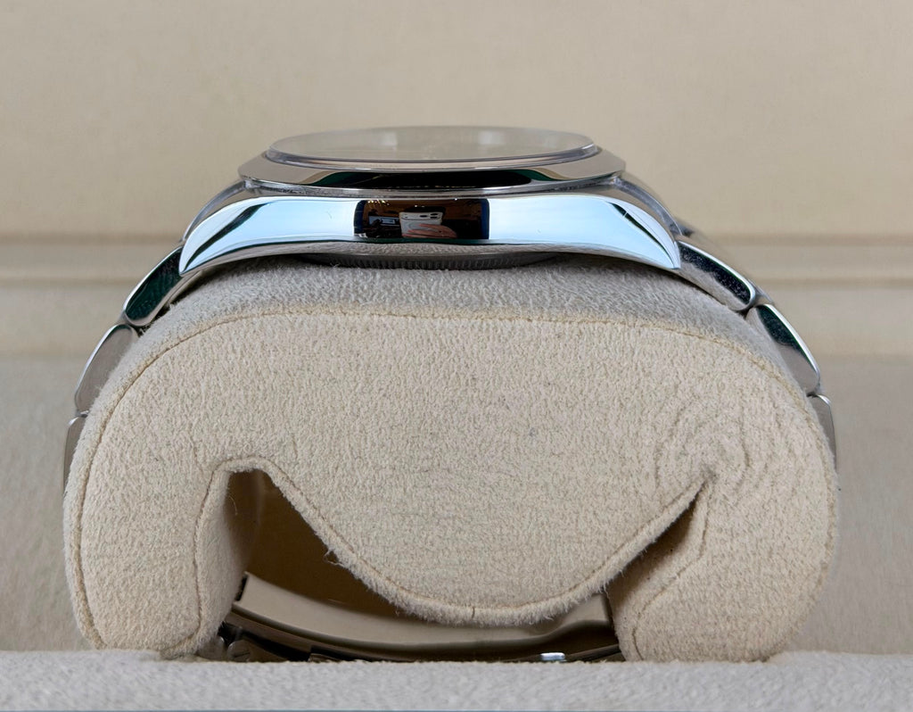 Rolex Explorer 39 MM box und Papieren
