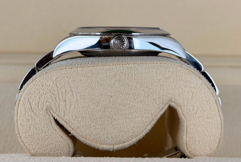 Rolex Explorer 39 MM box und Papieren