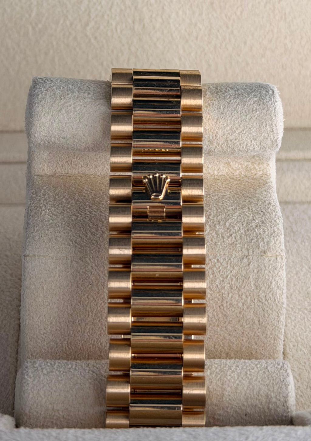 Rolex Day-Date 40 Waffelzifferblatt, Baujahr 2018, 18 Karat Gelbgold