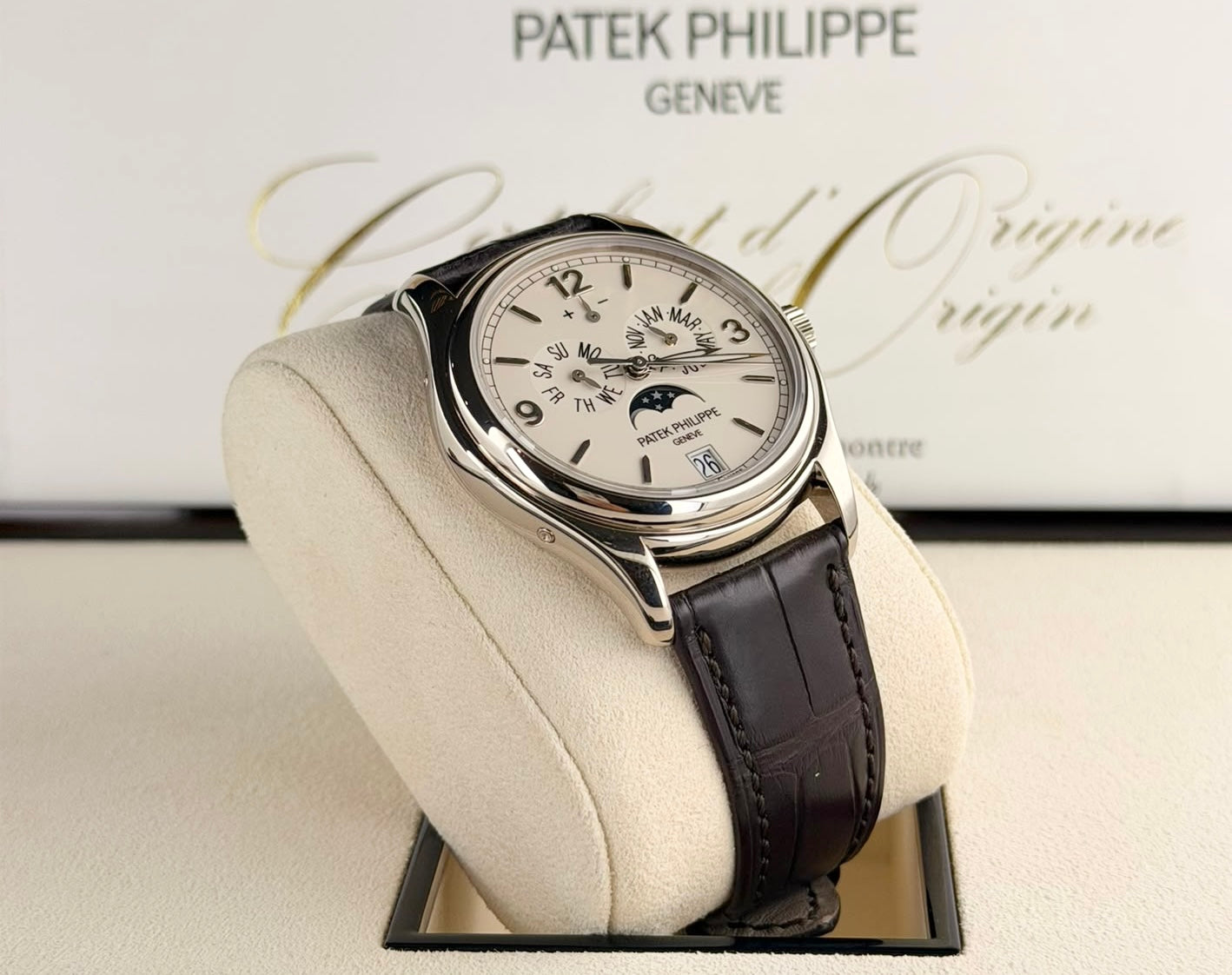 Patek Philippe Annual Calendar Ungetragen Full Set 2018 ! NEW