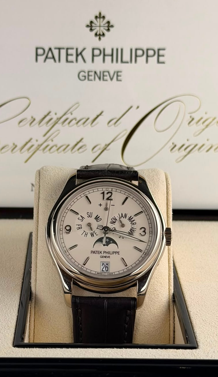 Patek Philippe Annual Calendar Ungetragen Full Set 2018 ! NEW