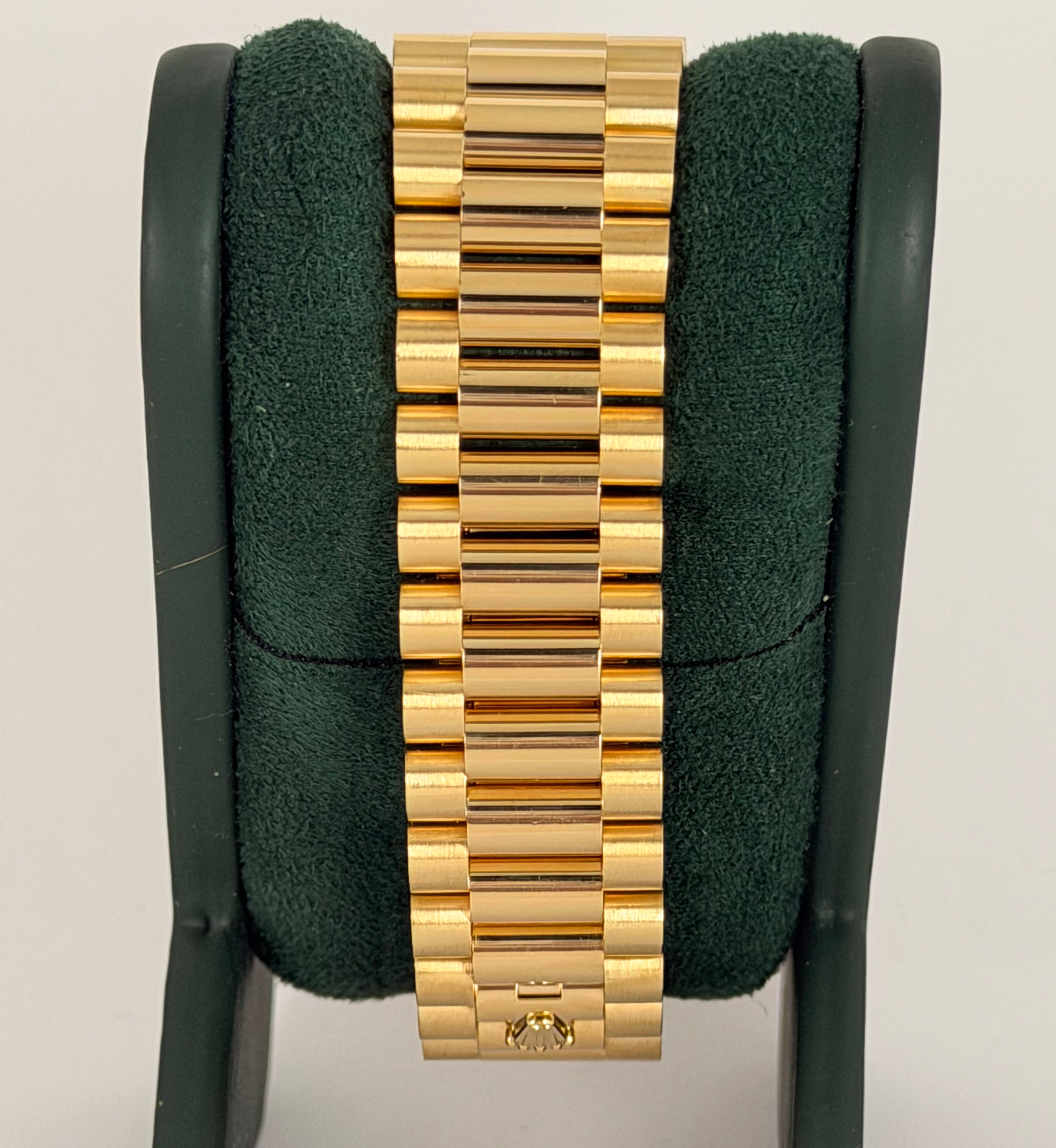 Rolex Day-Date 40 2015 wie neu Full Set
