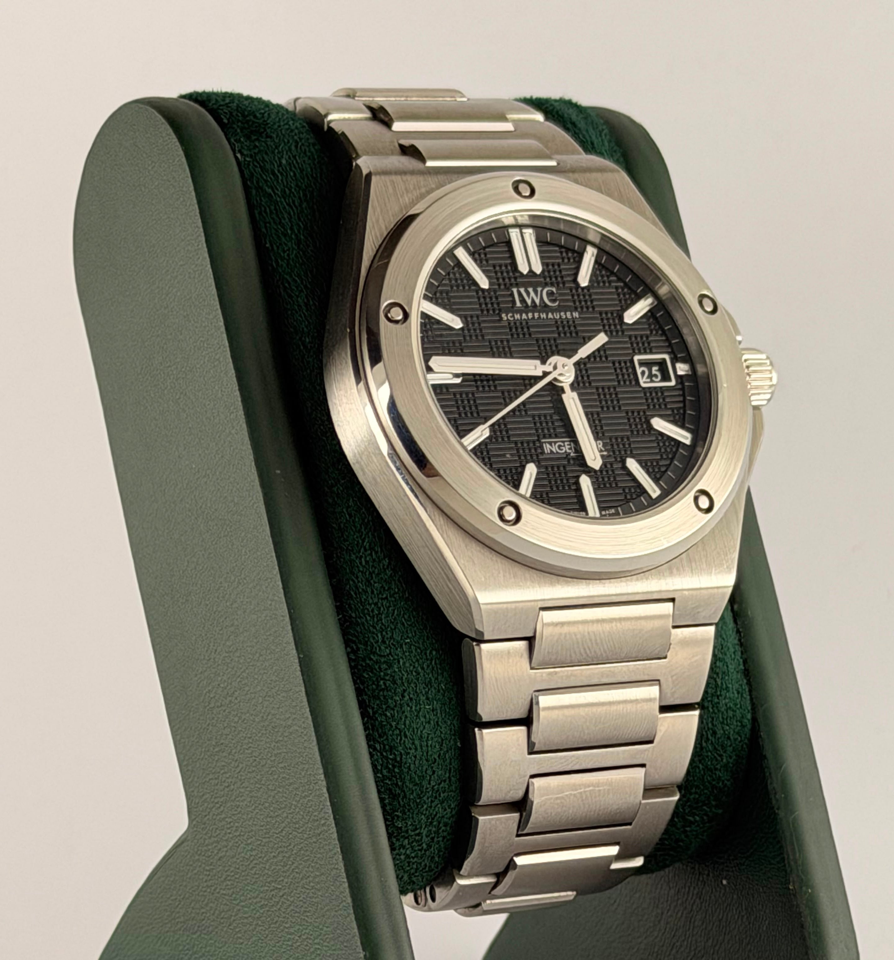 IWC Ingenieur Automatic 40 Full Set Mint Condition UNDATED Card