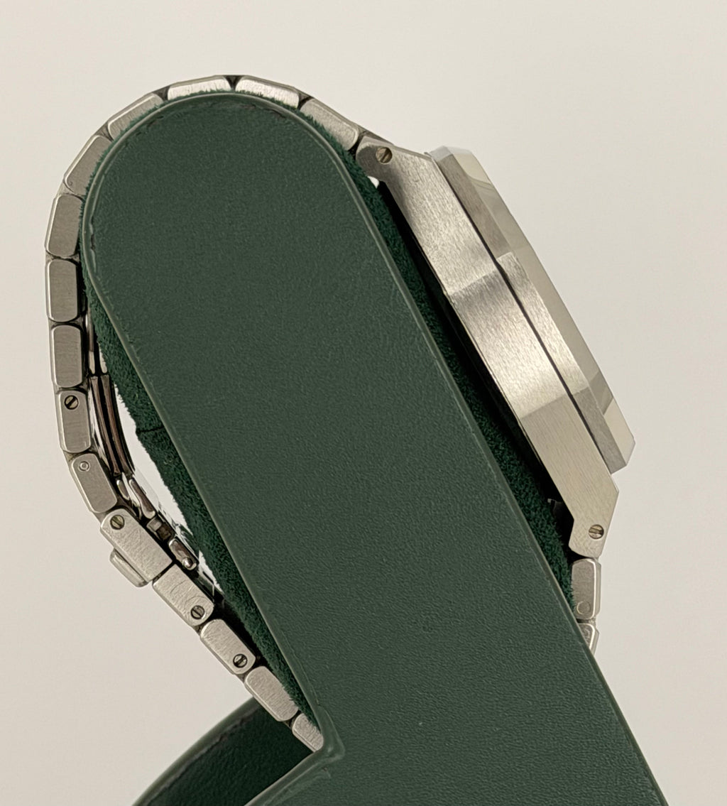Audemars Piguet Royal Oak Chronograph mit Archivpapieren, sehr schöner Zustand, unpoliert