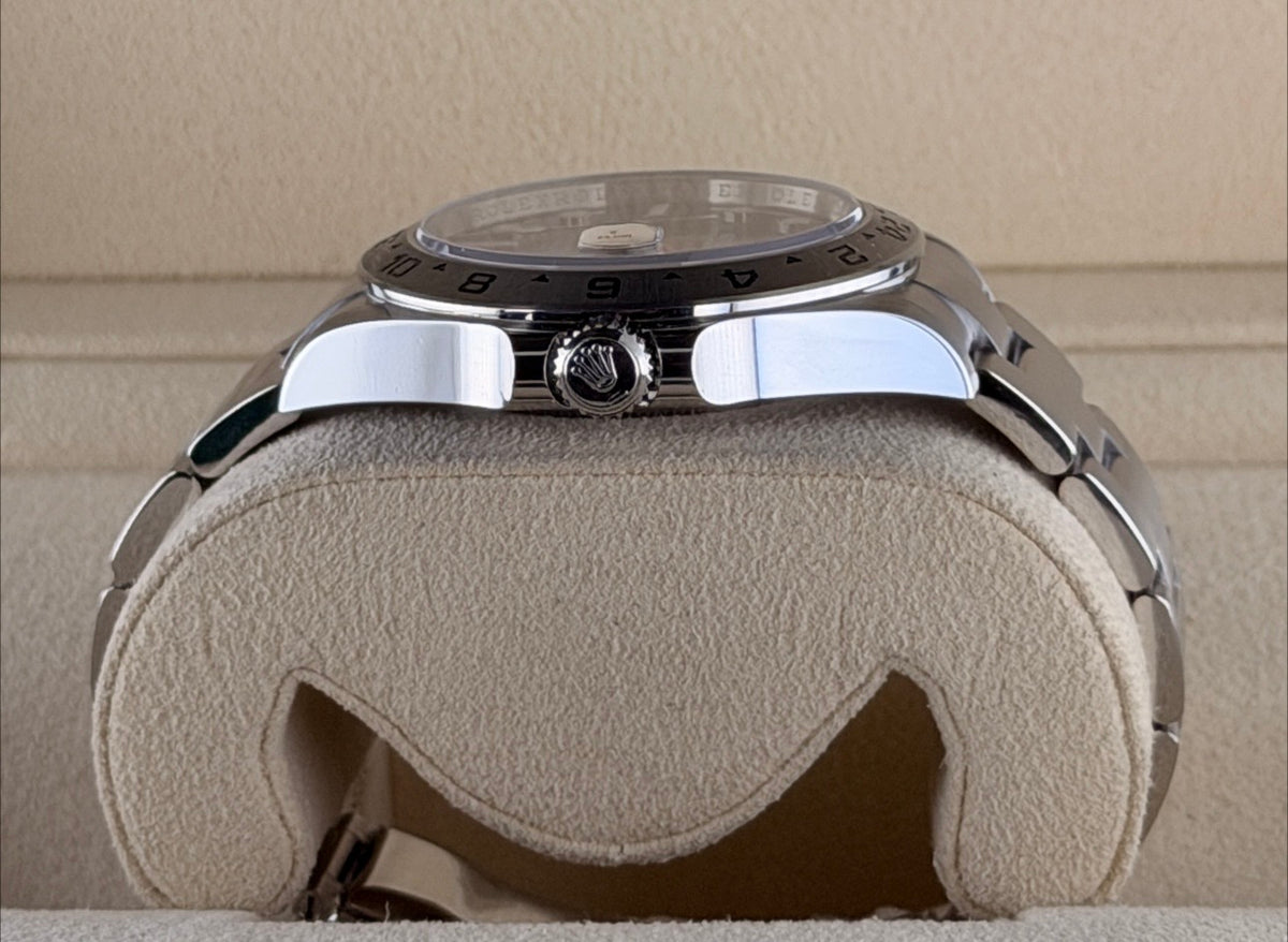 Rolex Explorer II, schwarzes Zifferblatt, wie neu, Full Set