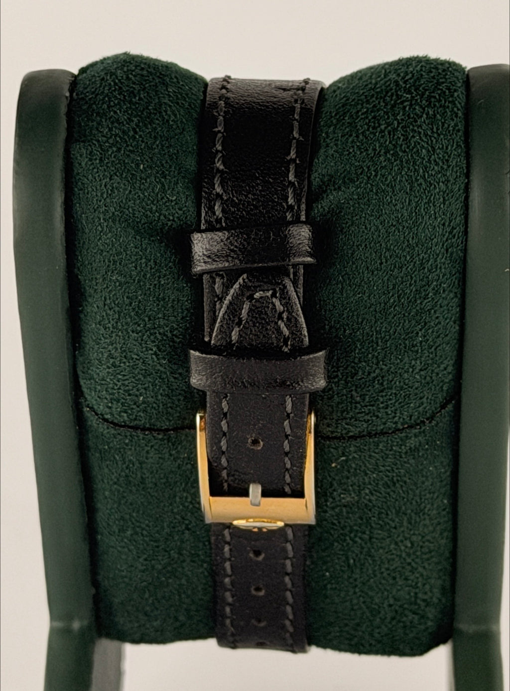 Jaeger-LeCoultre Reverso, 18 Karat Gold, 19 × 32 mm, nach Service, wie neu