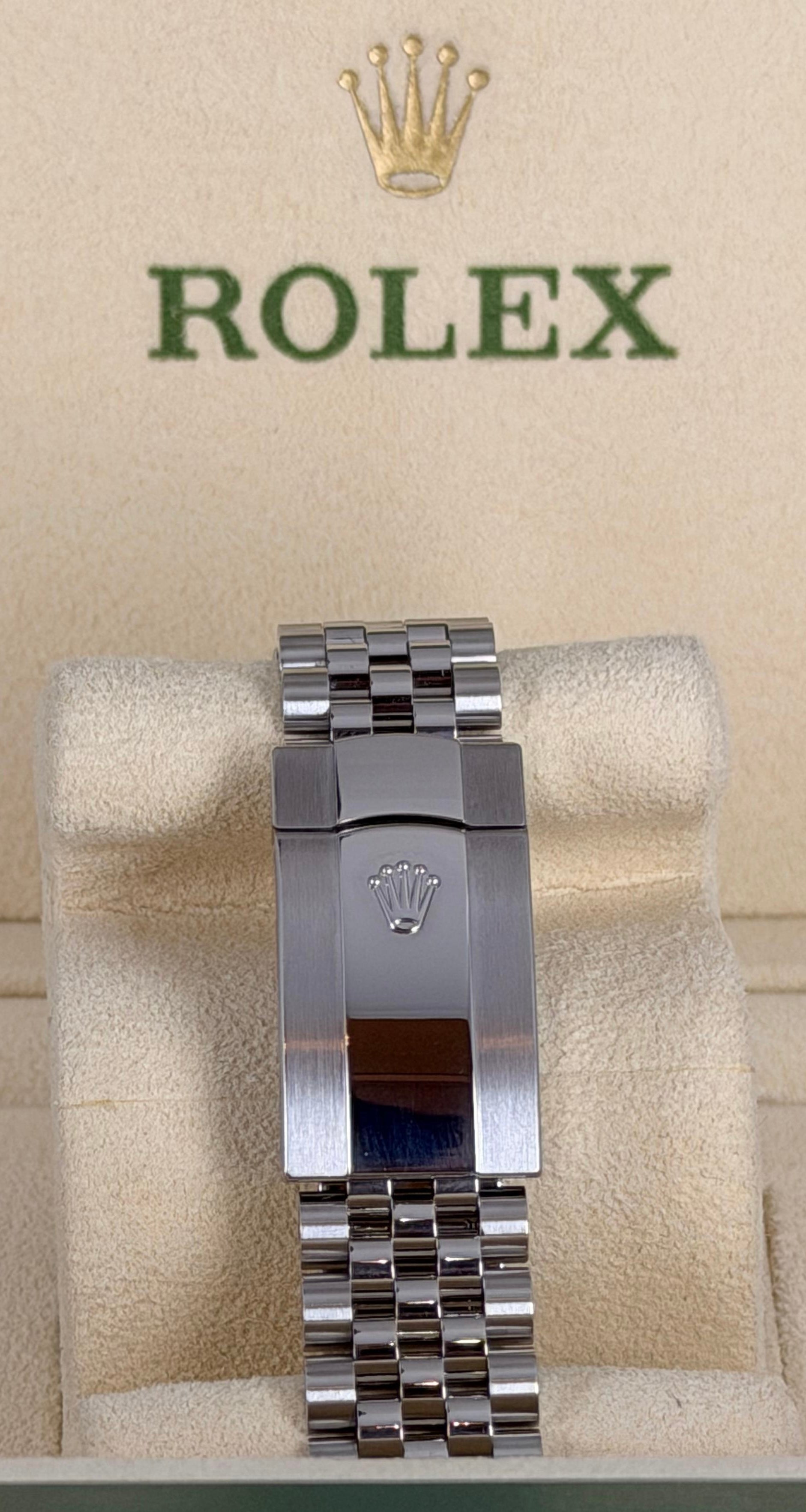 Rolex Datejust 41 Blaues Zifferblatt mit Stabindizes, Jubilee-Armband, Full Set 2020