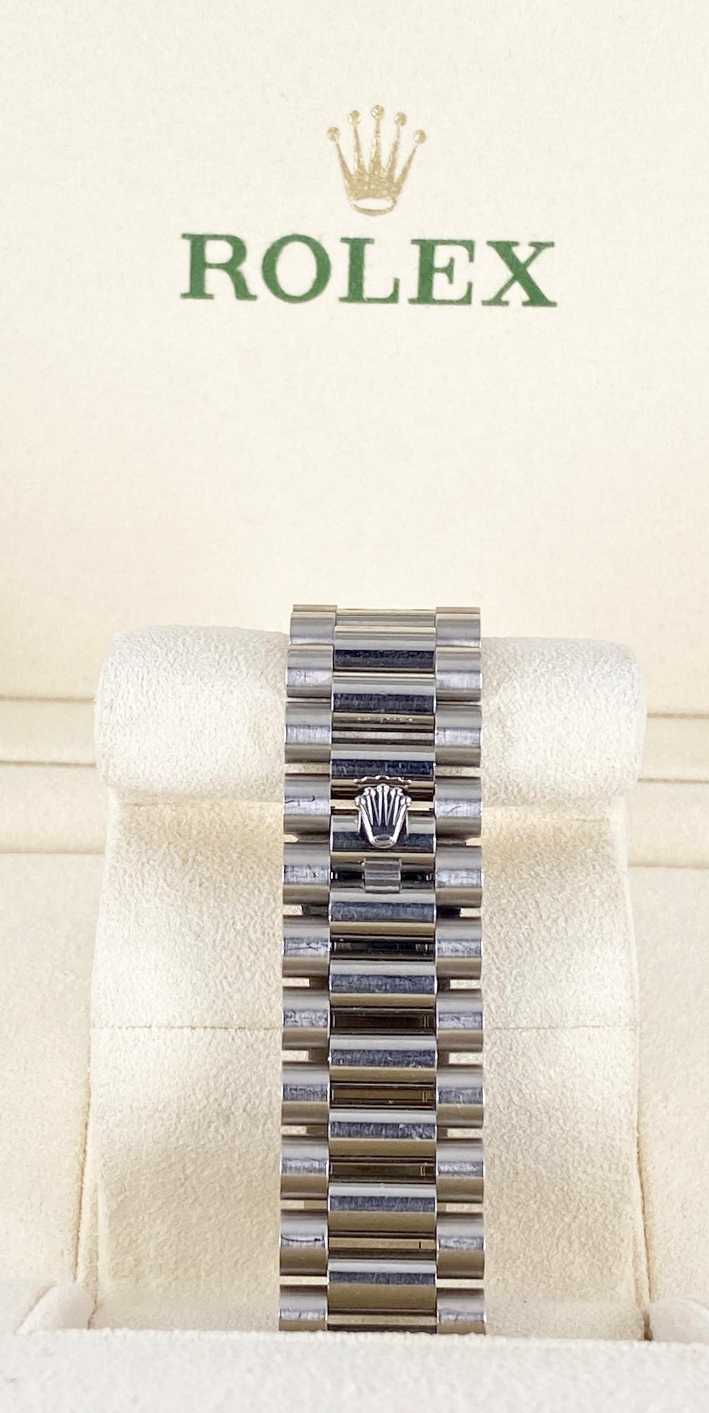 Rolex Day-Date 40, Weißgold, mit Box und Papieren