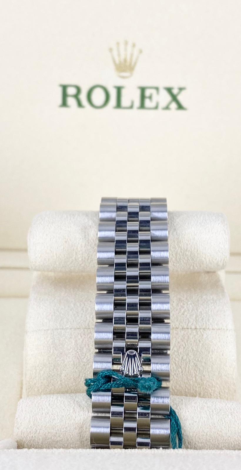 Rolex Datejust 36, blaues Zifferblatt, römische Ziffern, mit Box und Papieren