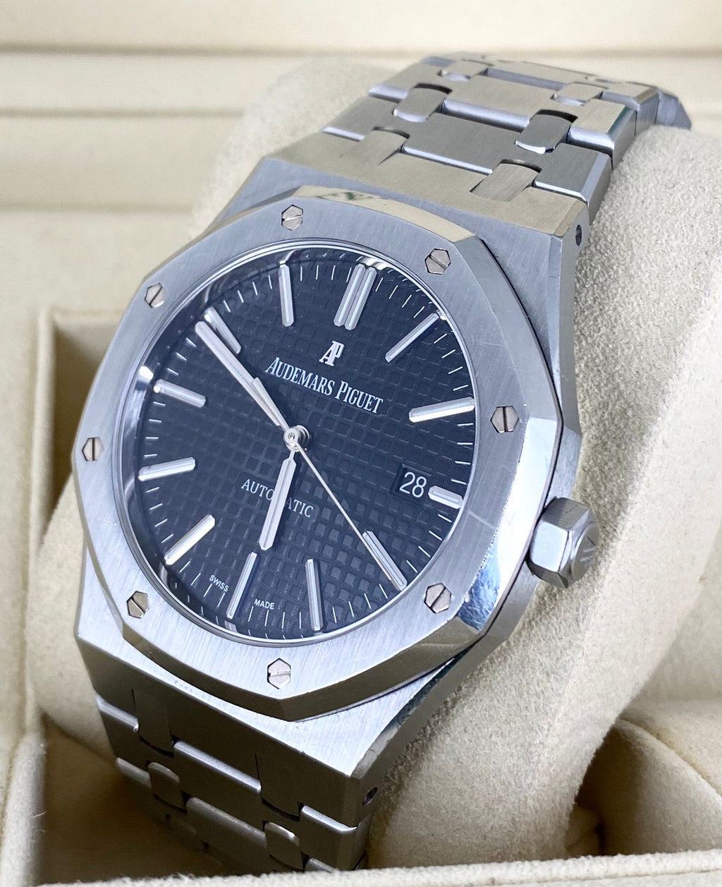 Audemars Piguet Royal Oak Selbstaufzug, 41 mm Stahl, schwarzes Zifferblatt
