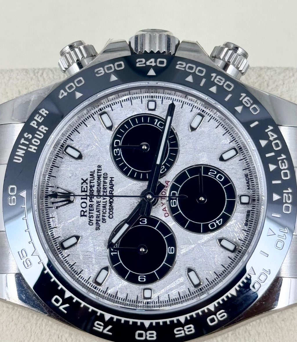 Rolex Daytona Meteoriten-Zifferblatt Vollständiges Set + Kopie der Originalrechnung 2023 Ungetragen